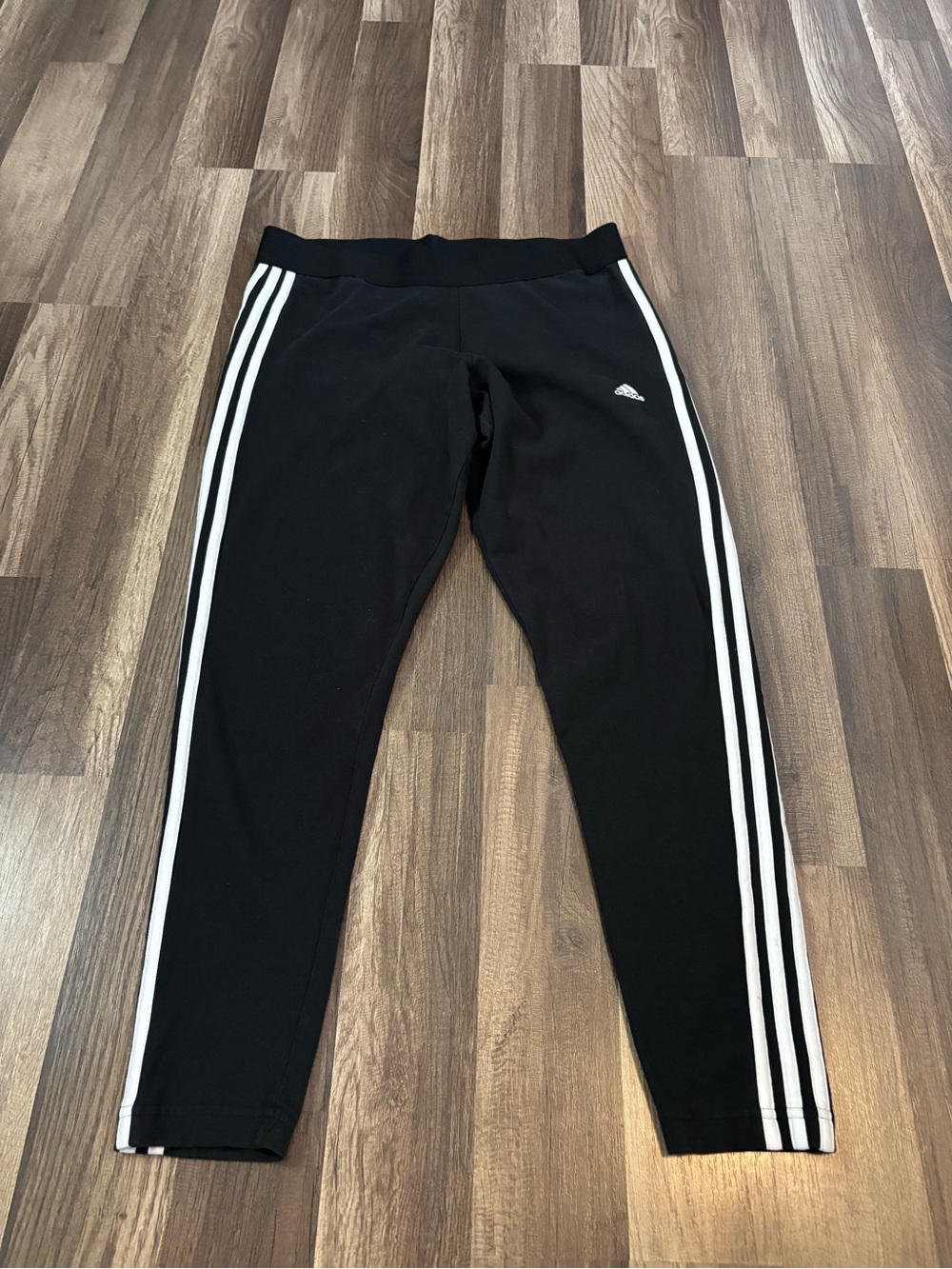 Adidas leggings